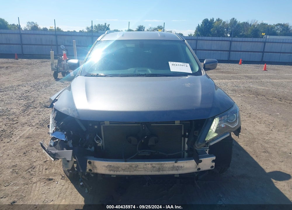 2018 NISSAN PATHFINDER S VIN: 5N1DR2MM5JC615512