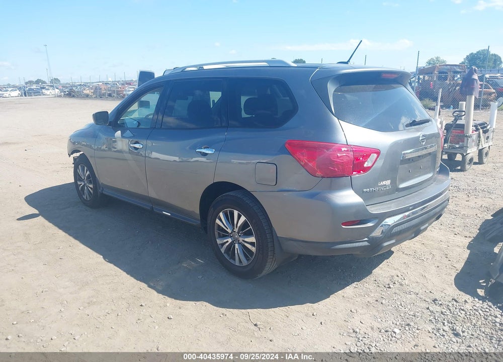 2018 NISSAN PATHFINDER S VIN: 5N1DR2MM5JC615512