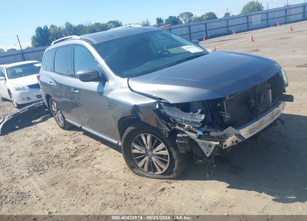 2018 NISSAN PATHFINDER S VIN: 5N1DR2MM5JC615512