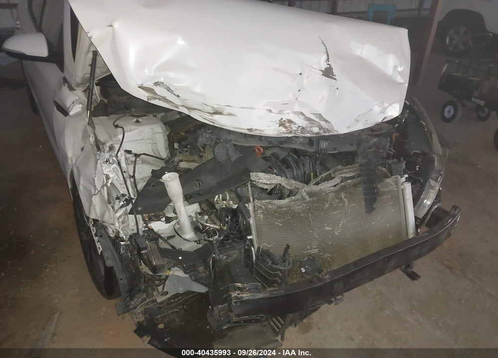 2019 KIA OPTIMA LX VIN: 5XXGT4L39KG334886