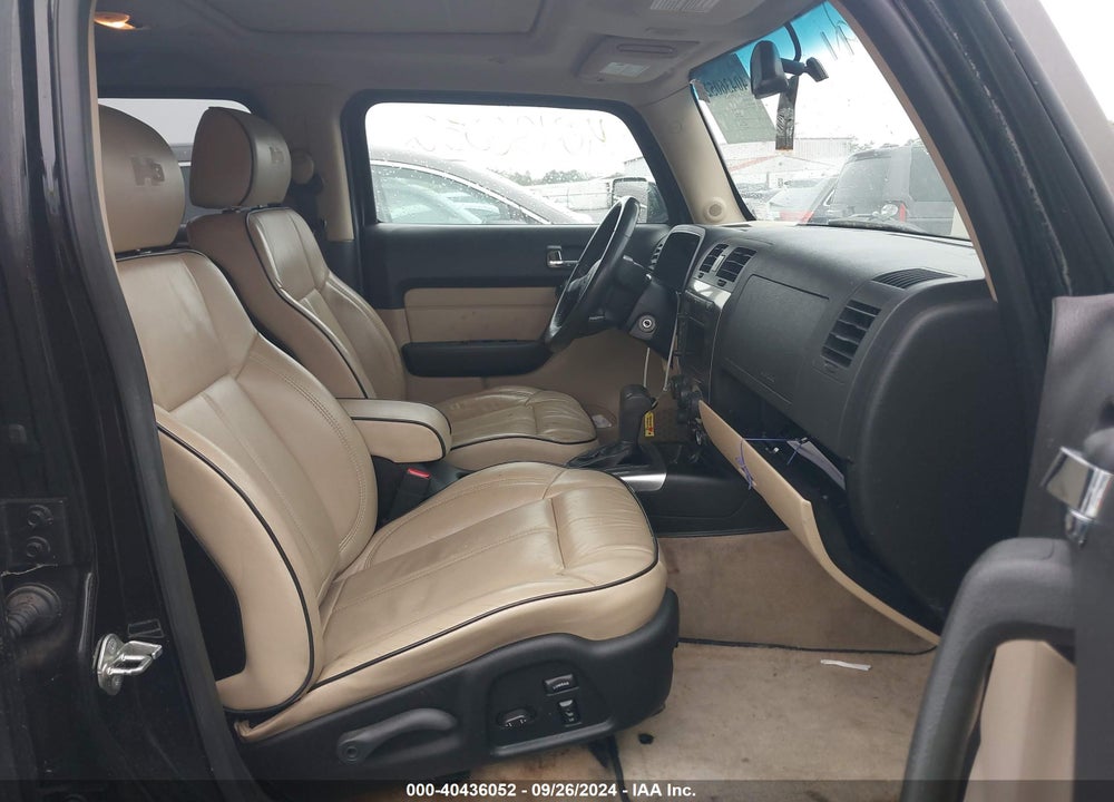 2007 HUMMER H3 SUV VIN: 5GTDN13E978182141