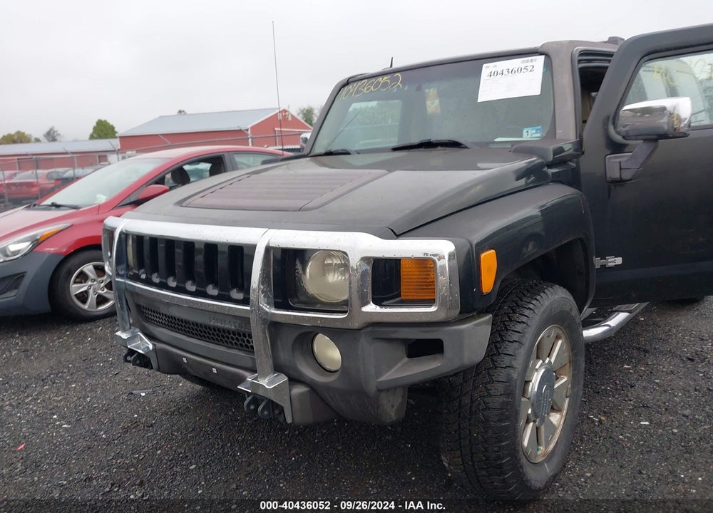 2007 HUMMER H3 SUV VIN: 5GTDN13E978182141
