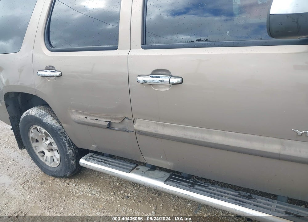2007 GMC YUKON SLE VIN: 1GKFC13J77R227045