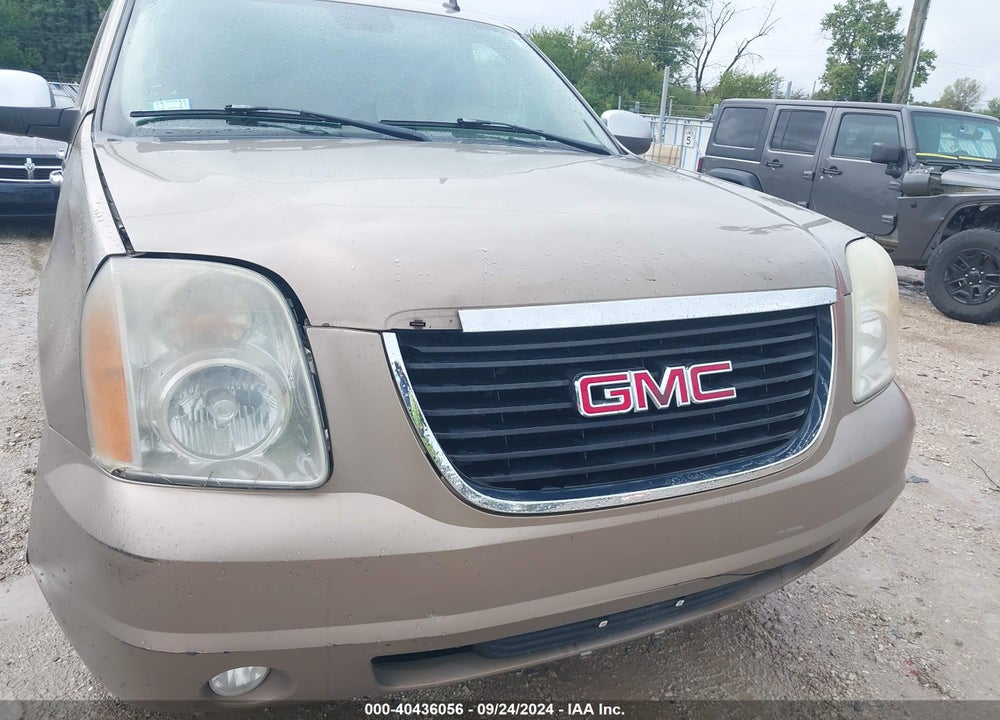 2007 GMC YUKON SLE VIN: 1GKFC13J77R227045