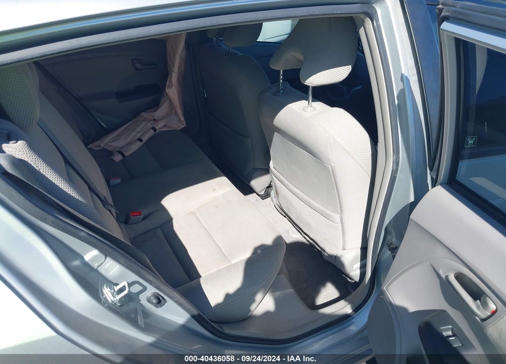 2011 HONDA INSIGHT EX VIN: JHMZE2H72BS012209