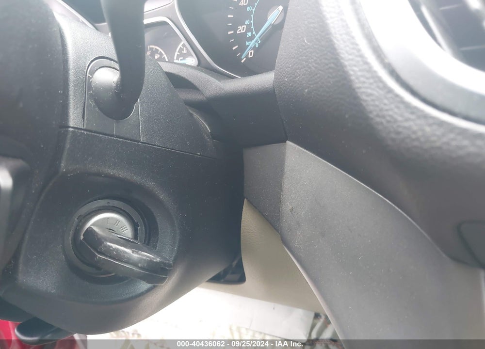 2014 FORD ESCAPE SE VIN: 1FMCU0GX0EUB04665