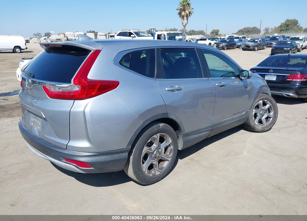 2018 HONDA CR-V EX VIN: 7FARW1H52JE044973