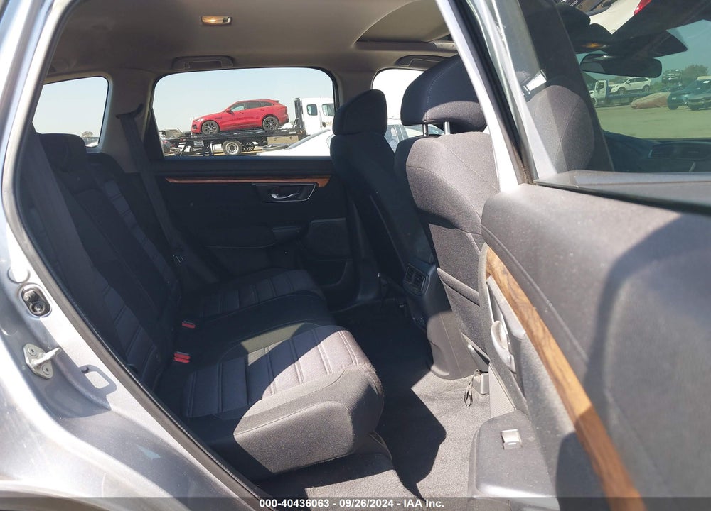 2018 HONDA CR-V EX VIN: 7FARW1H52JE044973