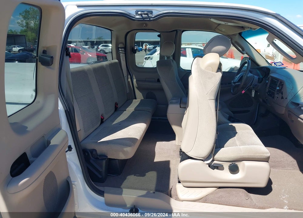 2002 FORD F-150 LARIAT/XL/XLT VIN: 1FTRX17W72NB23092