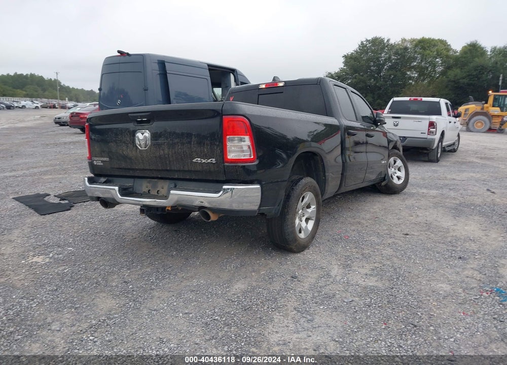 2023 RAM 1500 BIG HORN QUAD CAB 4X4 6'4 BOX VIN: 1C6SRFBT4PN606088