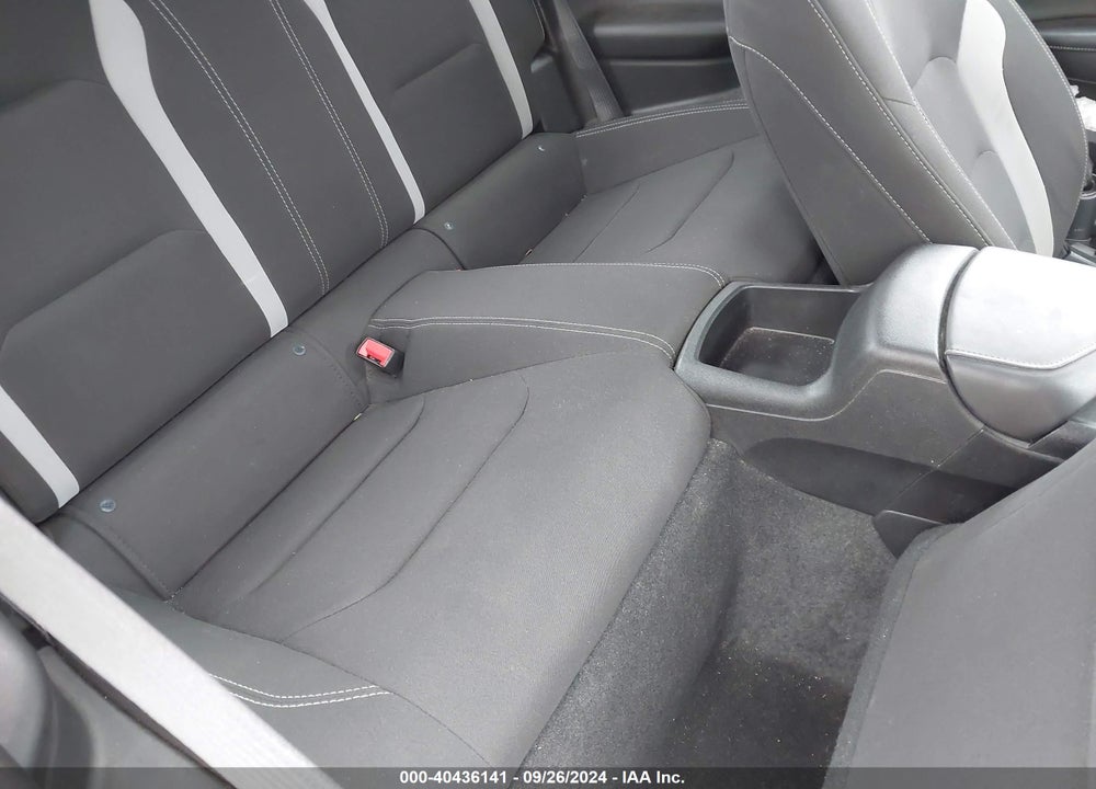 2019 CHEVROLET CAMARO 1LT VIN: 1G1FB1RSXK0121645