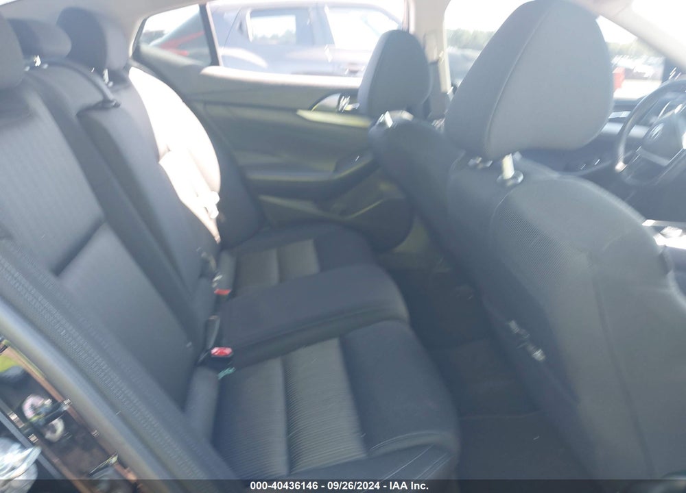 2017 NISSAN MAXIMA 3.5 S VIN: 1N4AA6AP4HC447432