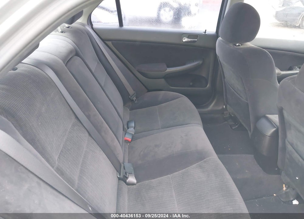 2005 HONDA ACCORD 2.4 LX VIN: JHMCM56495C004108