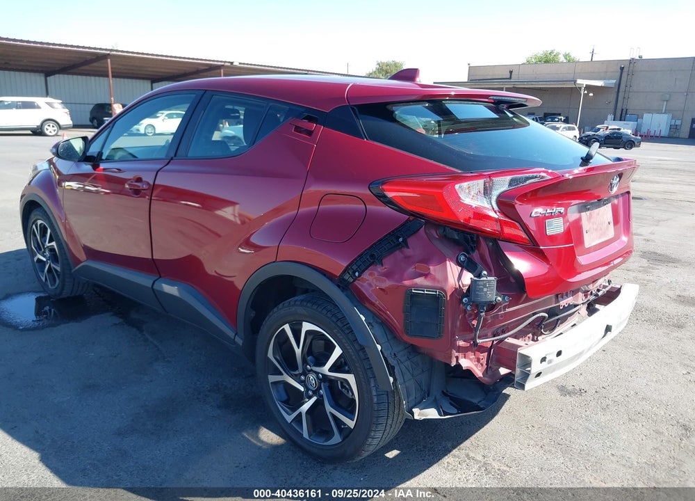 2019 TOYOTA C-HR XLE VIN: JTNKHMBX2K1033688