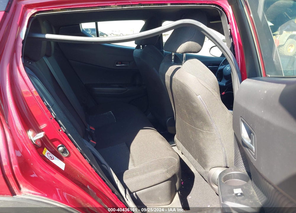 2019 TOYOTA C-HR XLE VIN: JTNKHMBX2K1033688