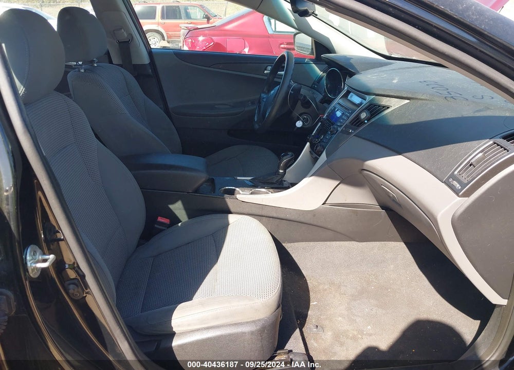 2012 HYUNDAI SONATA GLS VIN: 5NPEB4ACXCH426544