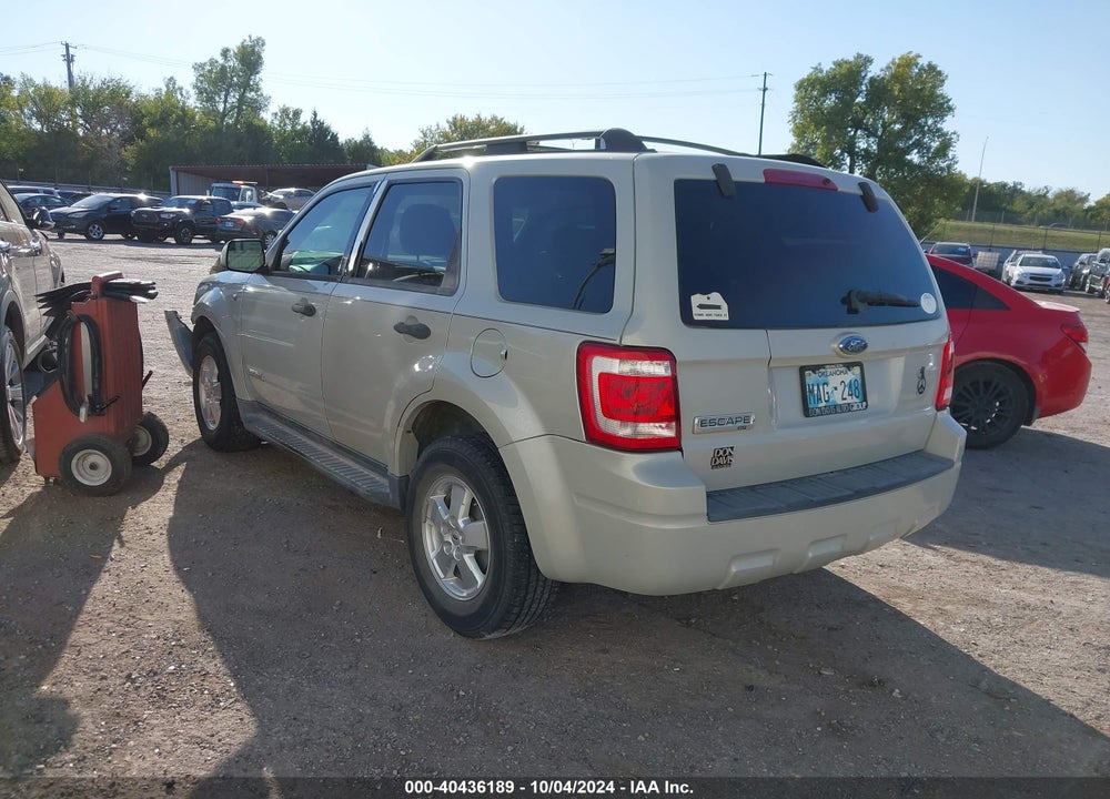 2008 FORD ESCAPE XLT VIN: 1FMCU03118KA21277