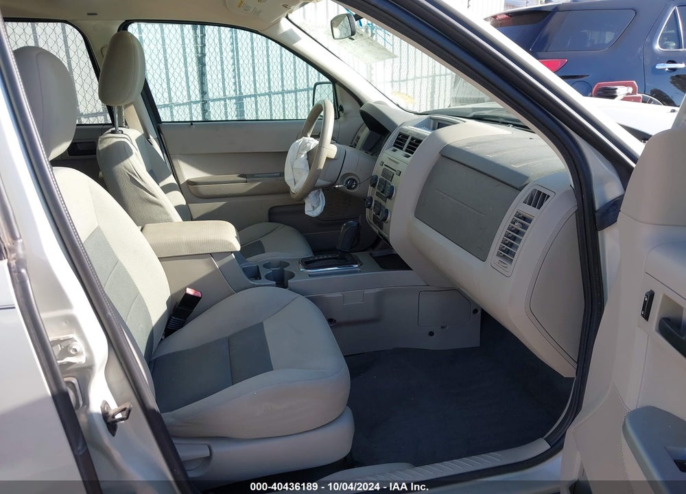 2008 FORD ESCAPE XLT VIN: 1FMCU03118KA21277