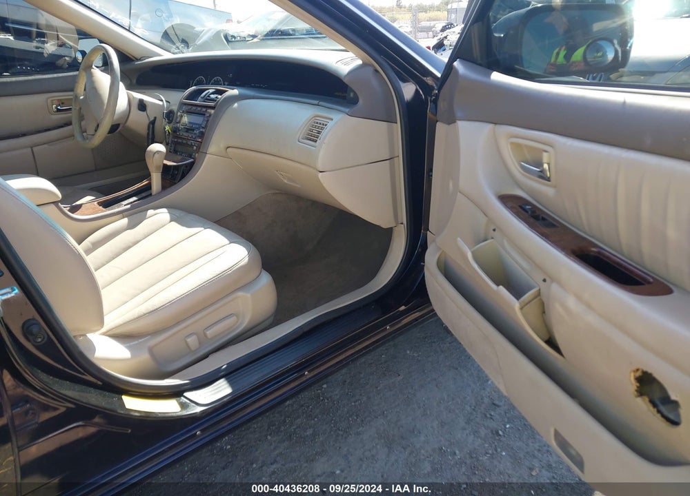 2001 TOYOTA AVALON XLS VIN: 4T1BF28B81U152784