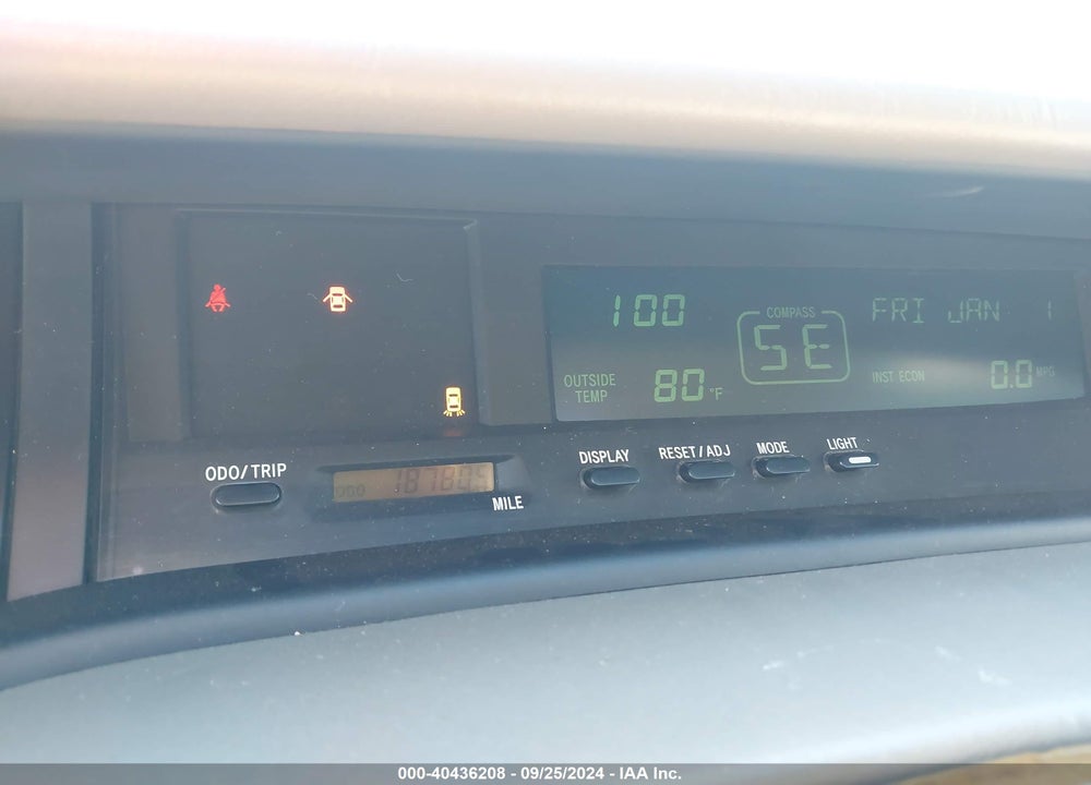2001 TOYOTA AVALON XLS VIN: 4T1BF28B81U152784