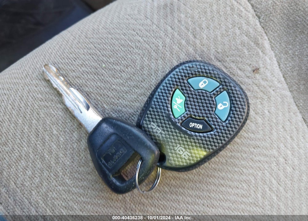 2002 HONDA CIVIC LX VIN: 2HGES16552H569242