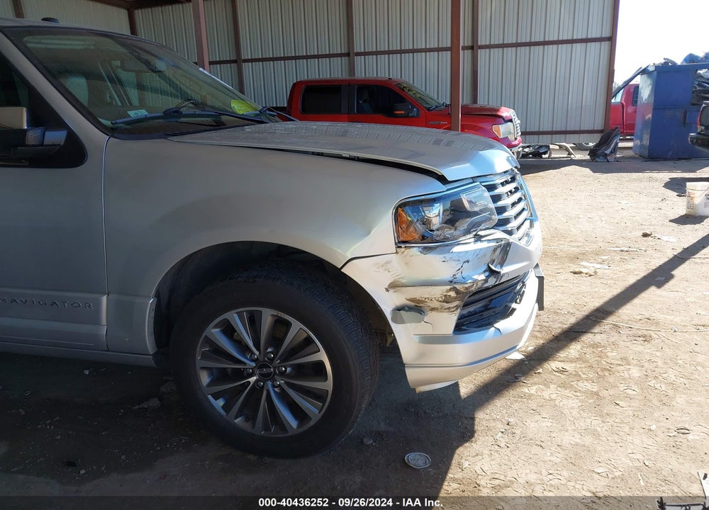 2017 LINCOLN NAVIGATOR L SELECT VIN: 5LMJJ3HT4HEL11309