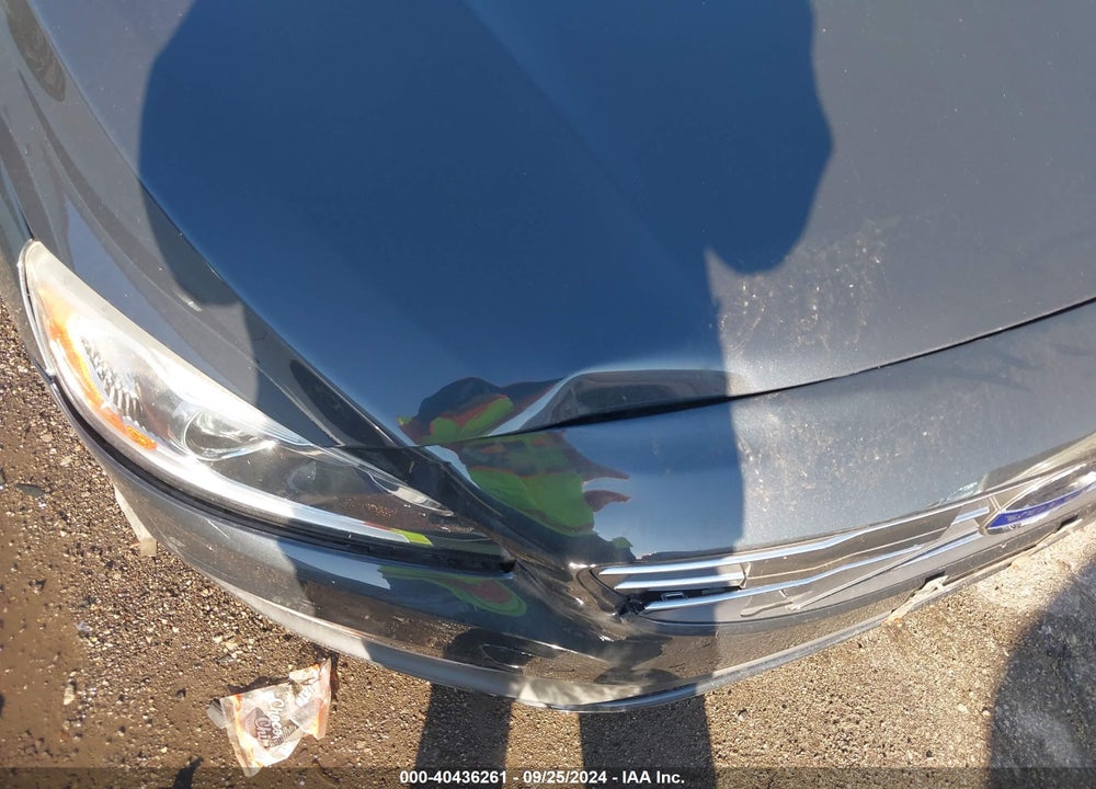 2015 VOLVO V60 VIN: YV140MEM0F1243597