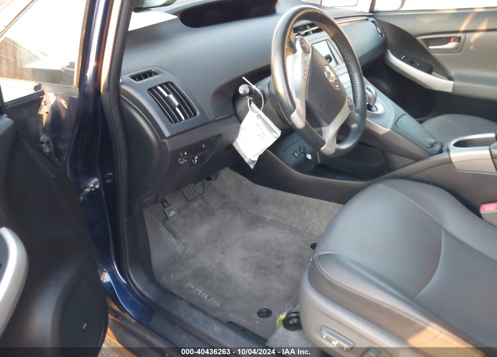 2013 TOYOTA PRIUS FOUR VIN: JTDKN3DU6D1682830