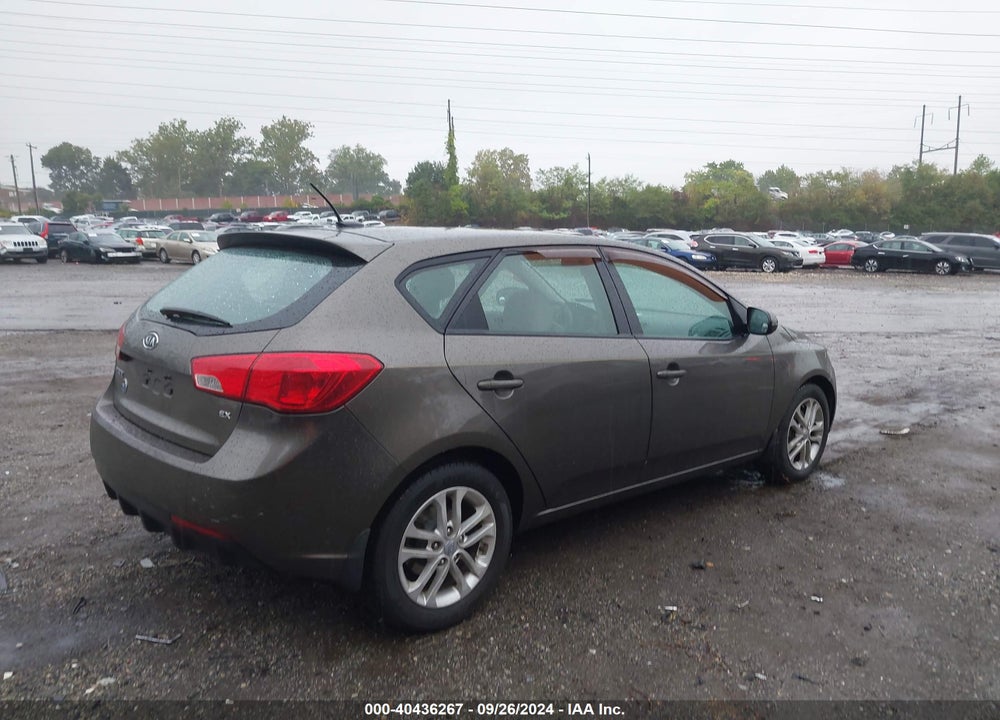 2011 KIA FORTE EX VIN: KNAFU5A24B5324454