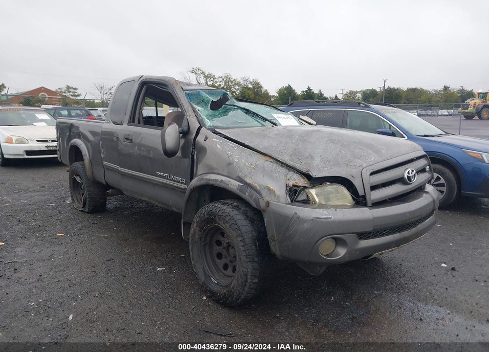 2003 TOYOTA TUNDRA LTD V8 VIN: 5TBBT48123S434922