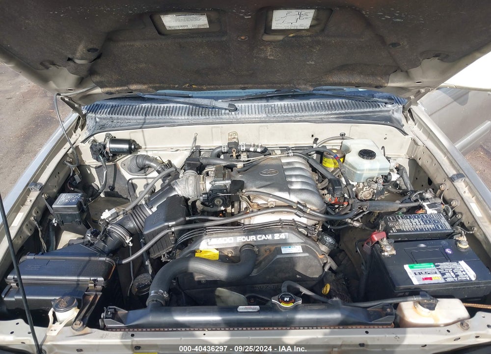 2001 TOYOTA 4RUNNER LIMITED V6 VIN: JT3GN87R810188551
