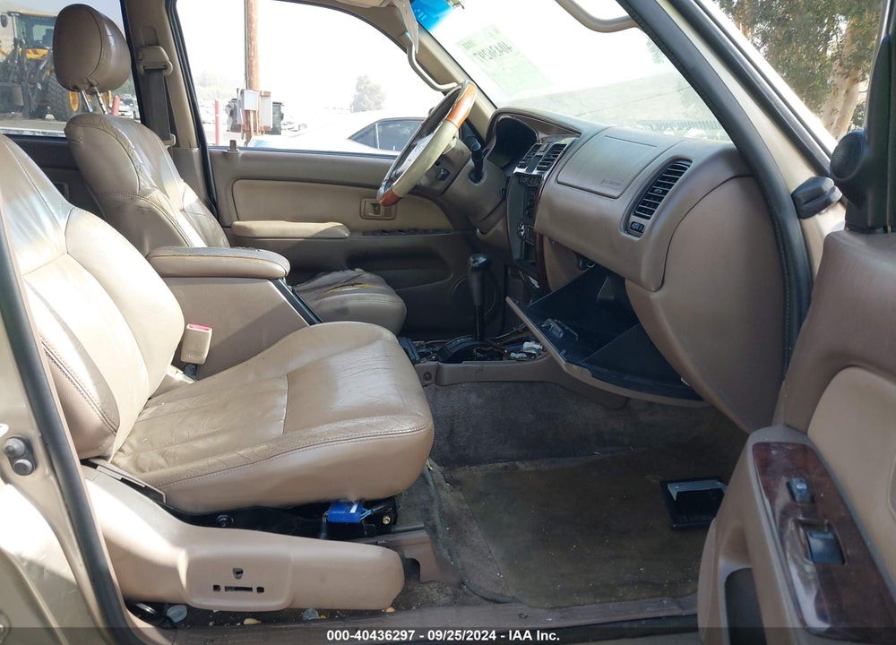 2001 TOYOTA 4RUNNER LIMITED V6 VIN: JT3GN87R810188551
