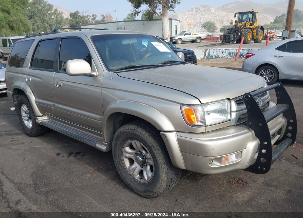 2001 TOYOTA 4RUNNER LIMITED V6 VIN: JT3GN87R810188551