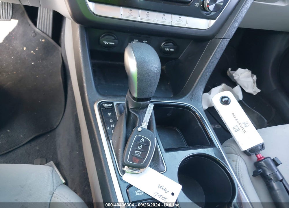 2018 HYUNDAI SONATA SE VIN: 5NPE24AF0JH681307
