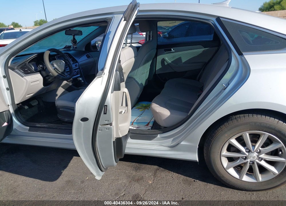 2018 HYUNDAI SONATA SE VIN: 5NPE24AF0JH681307
