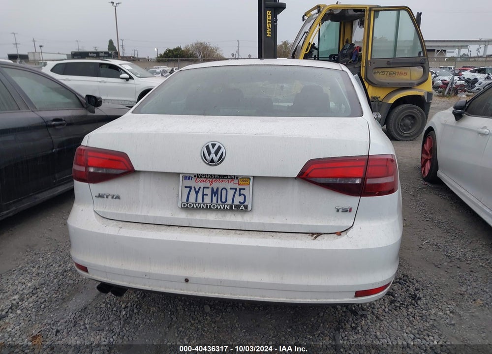 2017 VOLKSWAGEN JETTA 1.4T S VIN: 3VW167AJ5HM300125