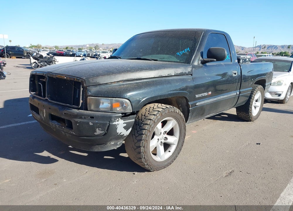 2000 DODGE RAM 1500 ST VIN: 1B7HC16YXYS502172