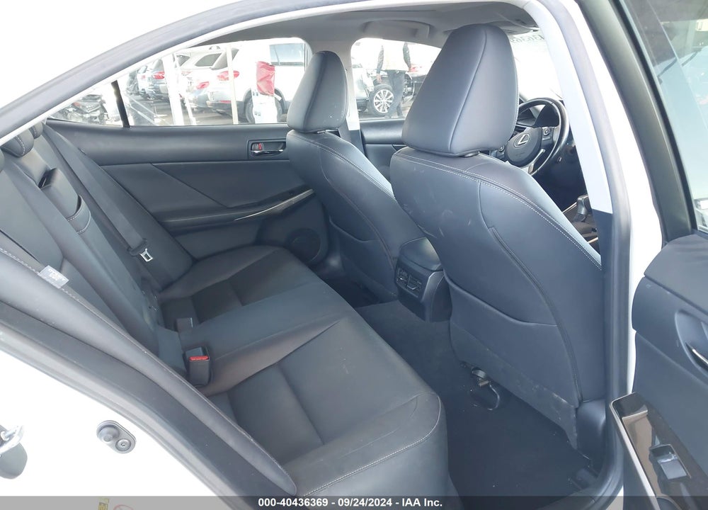 2016 LEXUS IS 350 VIN: JTHBE1D27G5023752