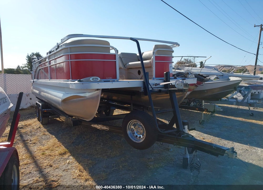 2014 BENNINGTON SSRX VIN: ETW95286I314