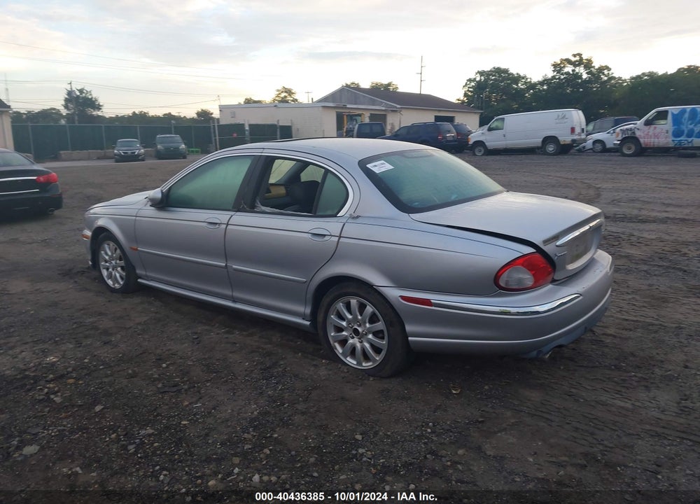 2002 JAGUAR X-TYPE 2.5L VIN: SAJEA51D92XC59361