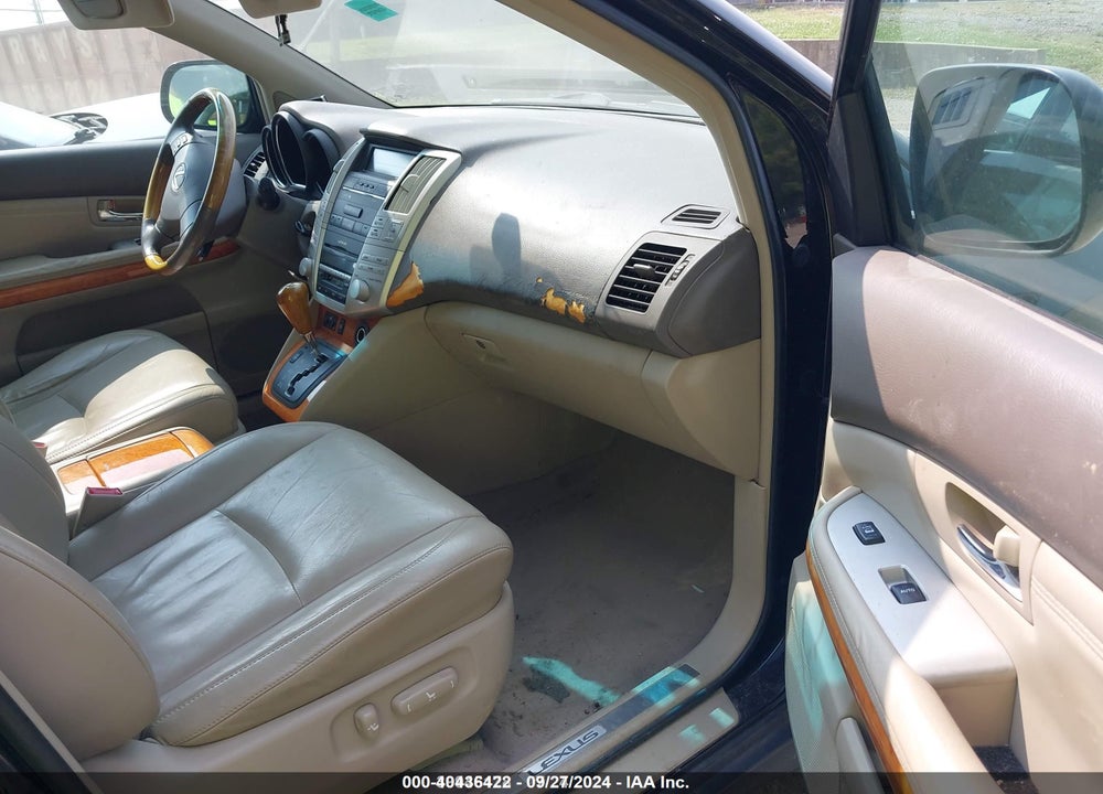 2005 LEXUS RX 330 VIN: 2T2HA31U15C060493