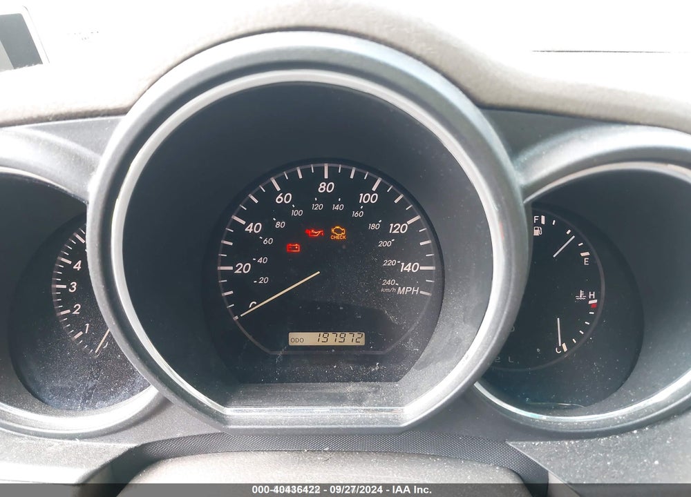 2005 LEXUS RX 330 VIN: 2T2HA31U15C060493