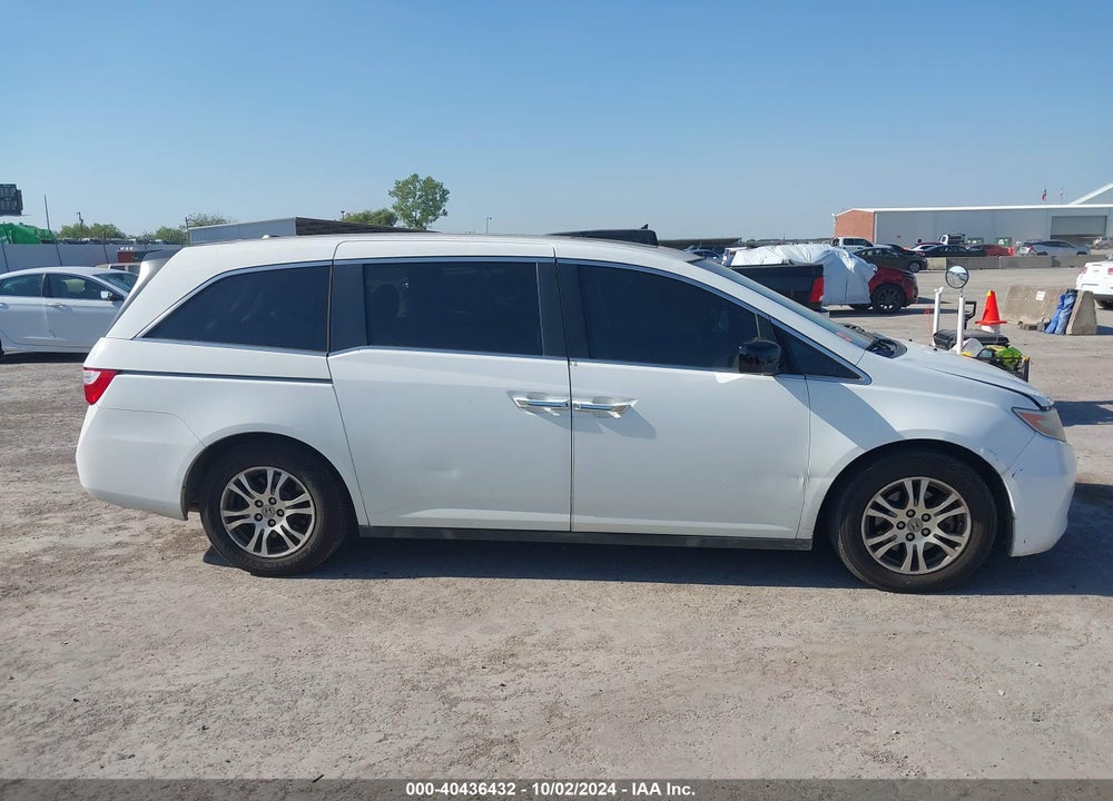 2012 HONDA ODYSSEY EX-L VIN: 5FNRL5H69CB120972