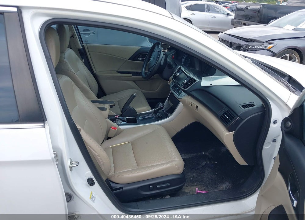 2015 HONDA ACCORD EX-L VIN: 1HGCR2F81FA144219