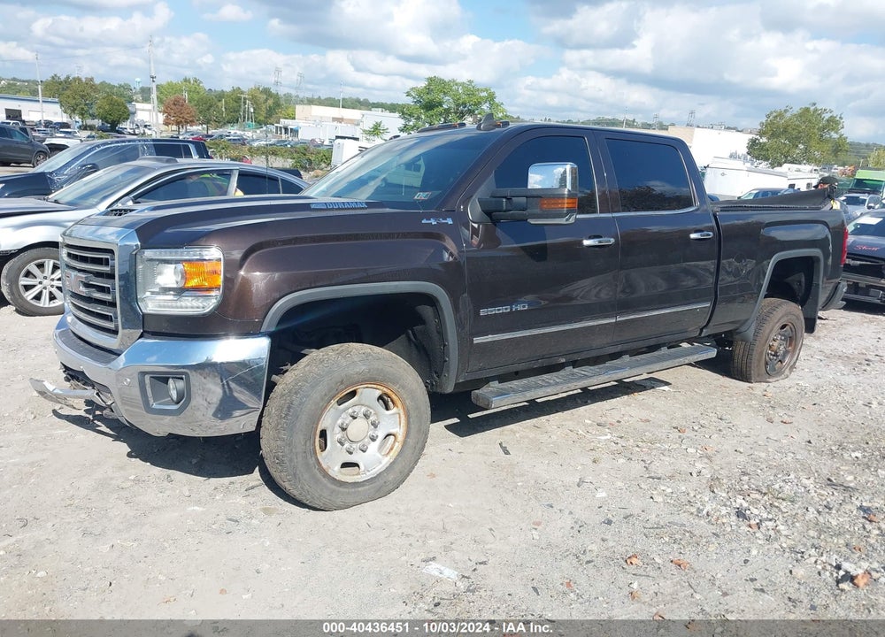 2018 GMC SIERRA 2500HD SLT VIN: 1GT12TEY8JF143033