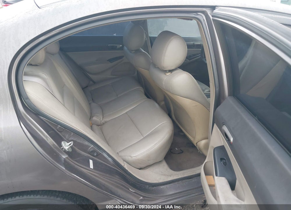 2010 HONDA CIVIC LX VIN: 2HGFA1F57AH557938