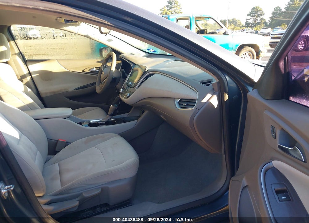 2019 CHEVROLET MALIBU 1LS VIN: 1G1ZB5ST9KF172106