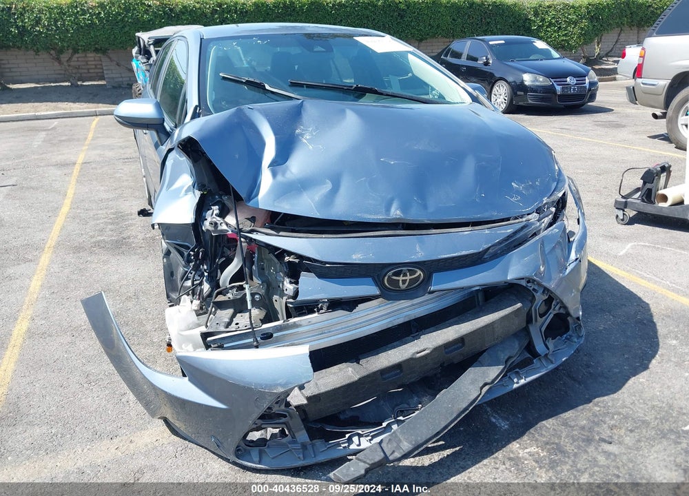 2022 TOYOTA COROLLA LE VIN: 5YFEPMAE0NP326705