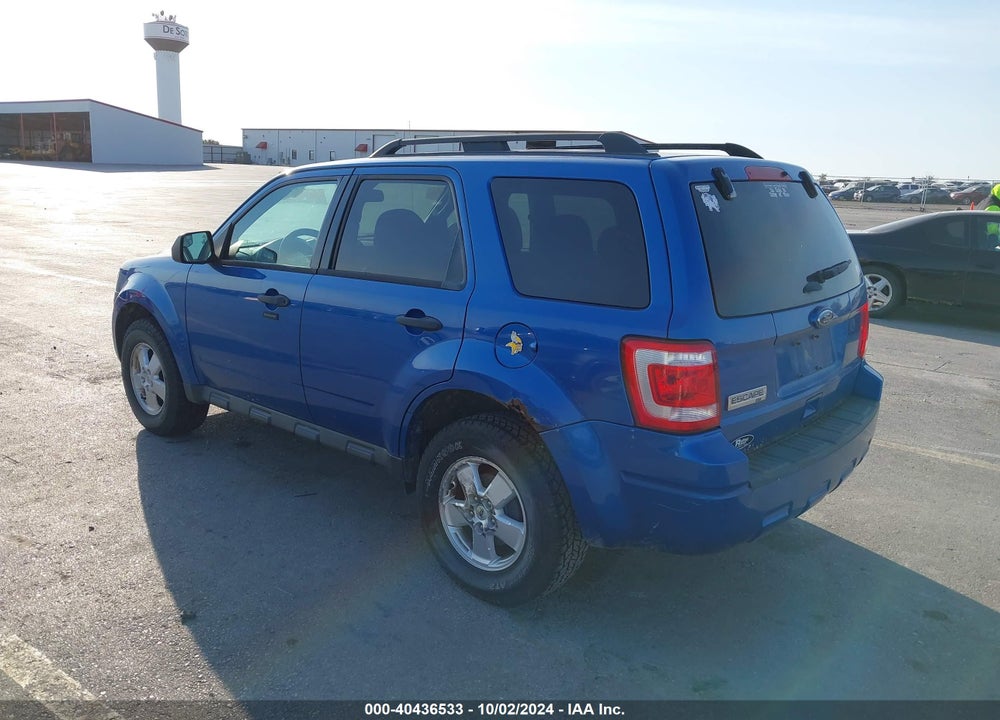 2011 FORD ESCAPE XLT VIN: 1FMCU0D7XBKB20917