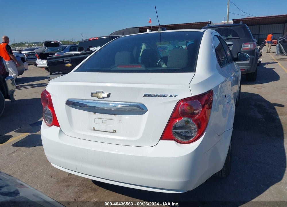 2015 CHEVROLET SONIC LT AUTO VIN: 1G1JC5SHXF4127523